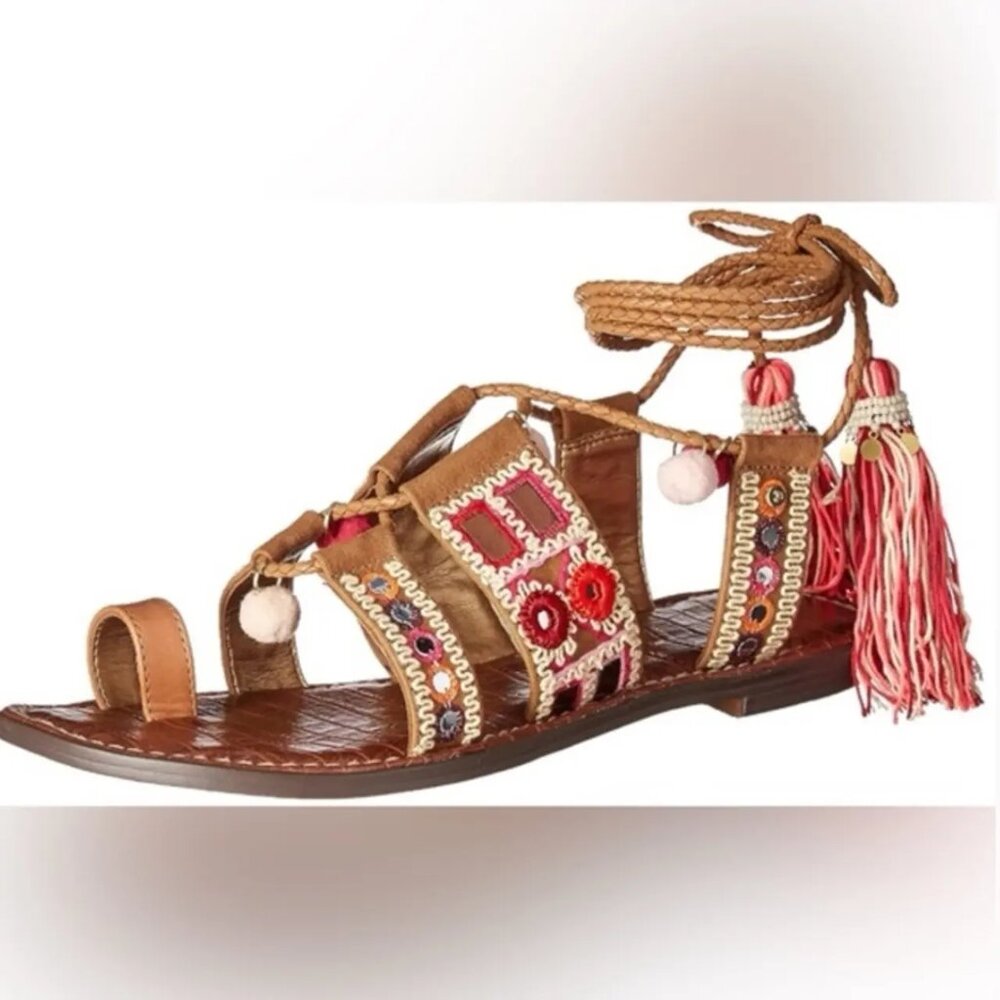 Sam Edelman Gretchen Boho Sandals 7M Embroidered Beaded Pom Pom Tassel Lace Up